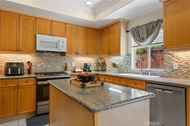 15807 Crest Lane, Gardena, CA 90249