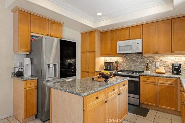 15807 Crest Lane, Gardena, CA 90249