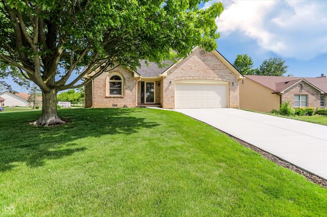 12318 Buckley Boulevard, Cumberland, IN 46229