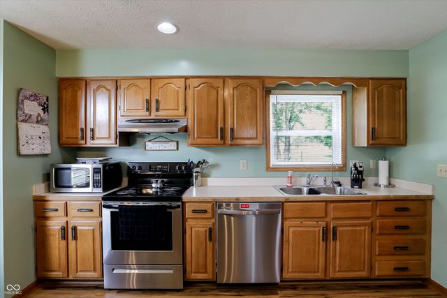 12318 Buckley Boulevard, Cumberland, IN 46229