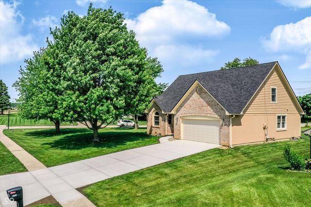 12318 Buckley Boulevard, Cumberland, IN 46229