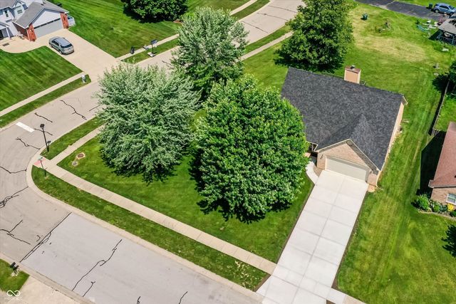 12318 Buckley Boulevard, Cumberland, IN 46229