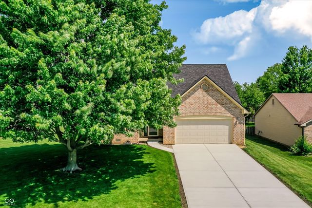 12318 Buckley Boulevard, Cumberland, IN 46229