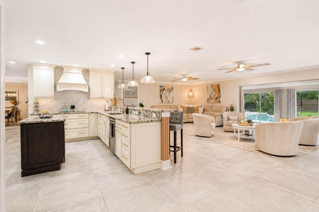 13502 Brynwood Lane, Fort Myers, FL 33912