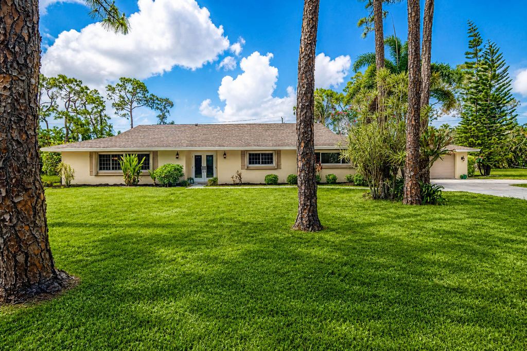 13502 Brynwood Lane, Fort Myers, FL 33912
