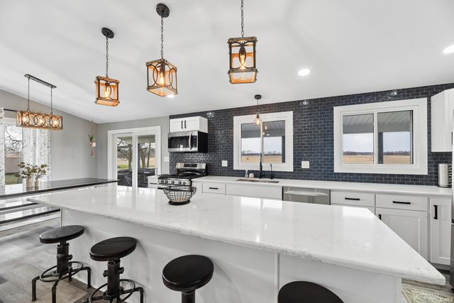 5225 W 1000 S, Union Mills, IN 46382