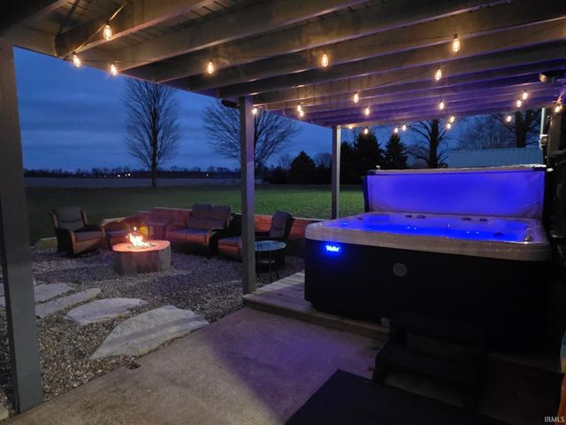 5225 W 1000 S, Union Mills, IN 46382