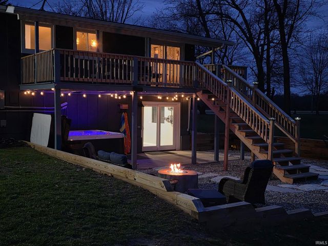 5225 W 1000 S, Union Mills, IN 46382