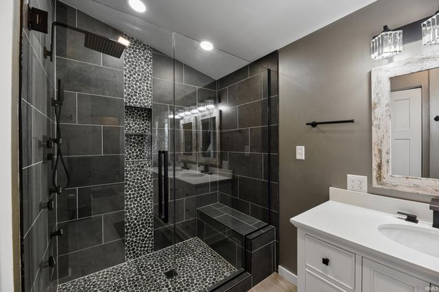 5225 W 1000 S, Union Mills, IN 46382