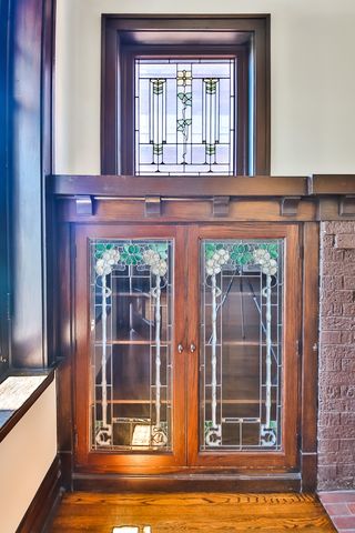 2548 W Logan Boulevard 2, Chicago, IL 60647
