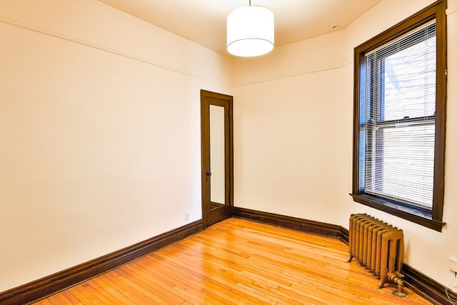 2548 W Logan Boulevard 2, Chicago, IL 60647