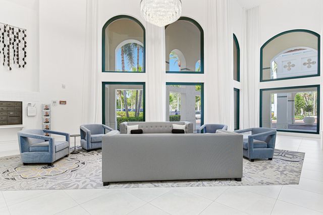 100 SE 5TH Avenue 412, Boca Raton, FL 33432