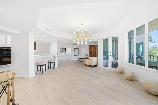 100 SE 5TH Avenue 412, Boca Raton, FL 33432