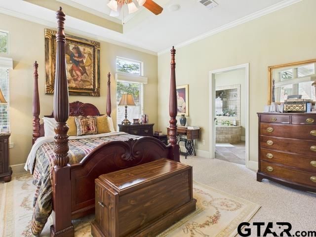 704 Park Place Dr, Athens, TX 75751