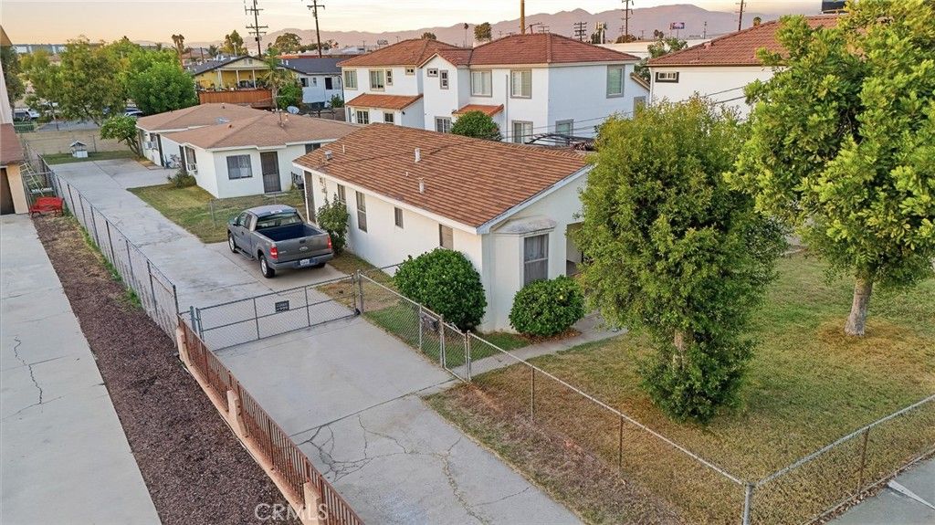7191 Kuhl, Commerce, CA 90040 — exterior