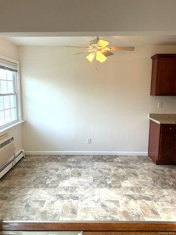 8 Colonial Road 8, Beacon, NY 12508