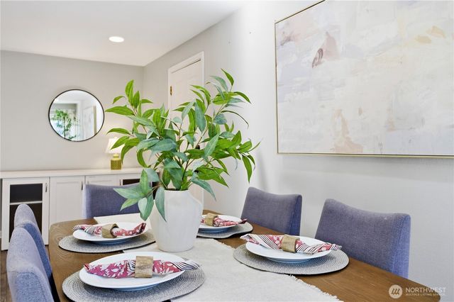 16237 NE 30th Street, Bellevue, WA 98008