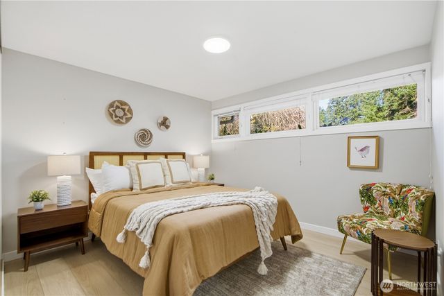 16237 NE 30th Street, Bellevue, WA 98008