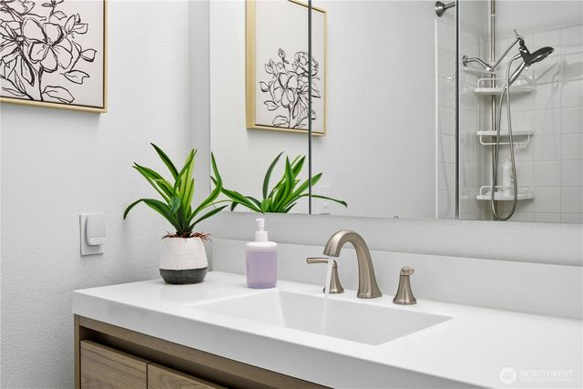 16237 NE 30th Street, Bellevue, WA 98008