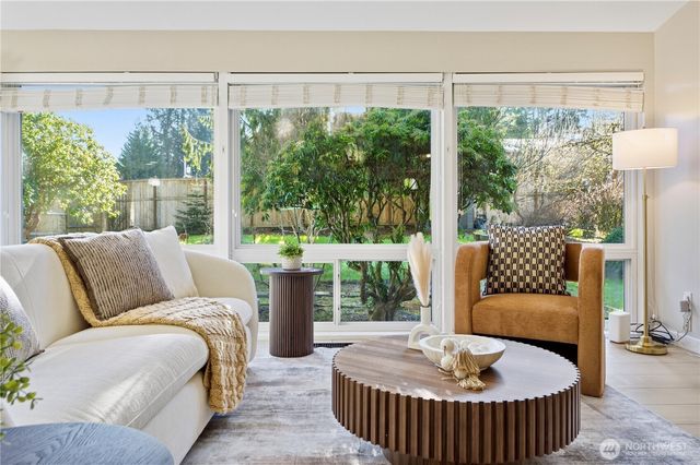 16237 NE 30th Street, Bellevue, WA 98008