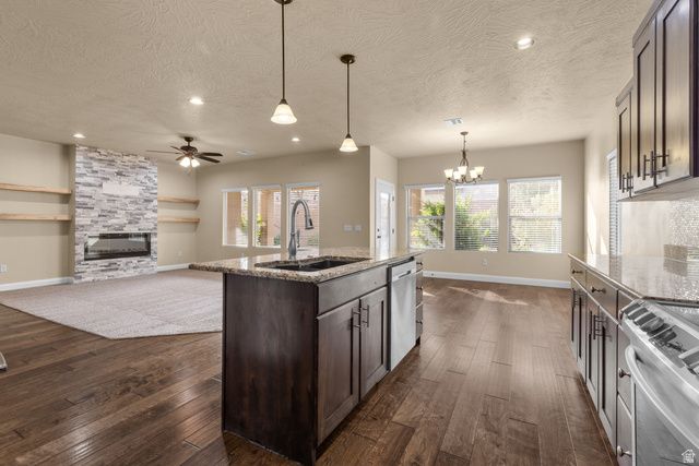 2946 E CARMINE DR, St. George, UT 84790