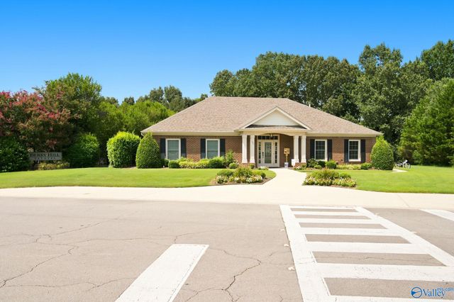 138 Tellico Ridge Road, New Market, AL 35761