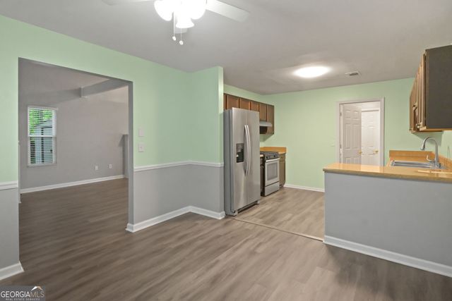 5883 Brookside Drive SE, Mableton, GA 30126