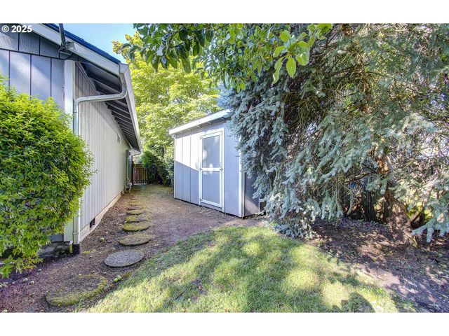 10010 Ne 76TH Cir, Vancouver, WA 98662