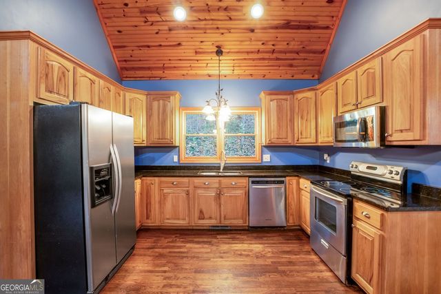 205 Briarwood Lane, Clayton, GA 30525