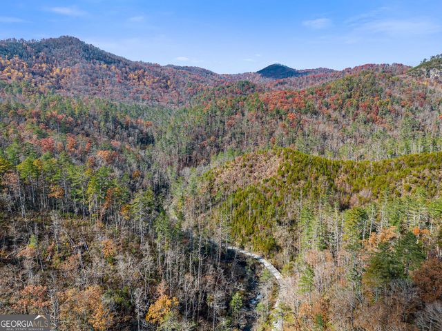 205 Briarwood Lane, Clayton, GA 30525