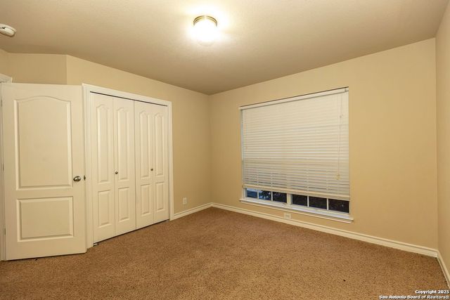 8427 Magdalena Run, Helotes, TX 78023