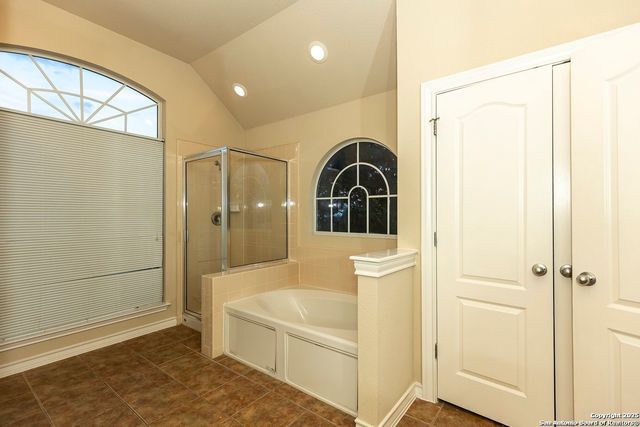 8427 Magdalena Run, Helotes, TX 78023