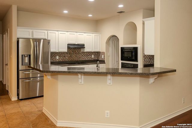 8427 Magdalena Run, Helotes, TX 78023