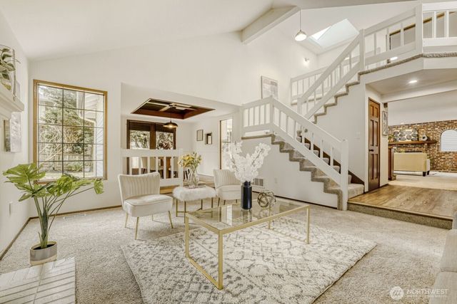 8718 189th Place SW, Edmonds, WA 98026