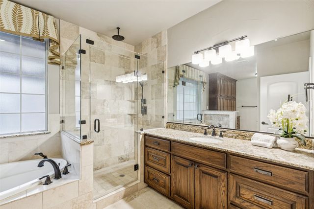 802 Dove Creek Trail, Southlake, TX 76092