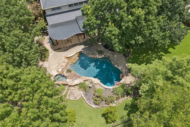 802 Dove Creek Trail, Southlake, TX 76092