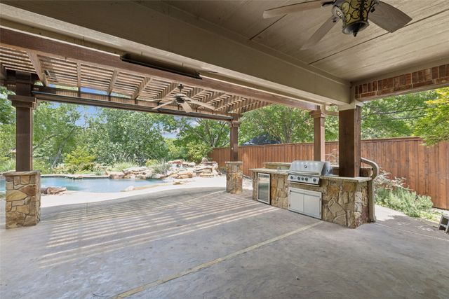 802 Dove Creek Trail, Southlake, TX 76092