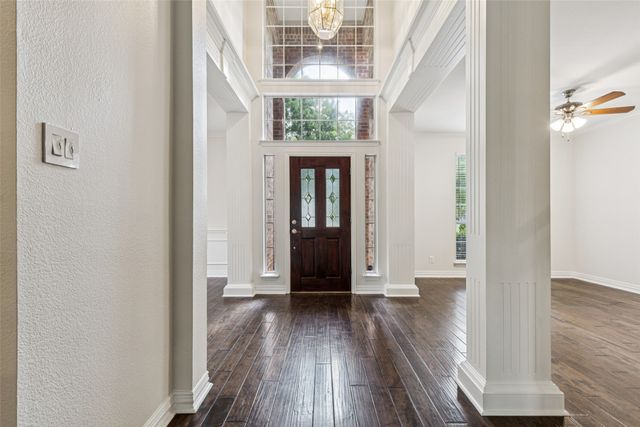802 Dove Creek Trail, Southlake, TX 76092