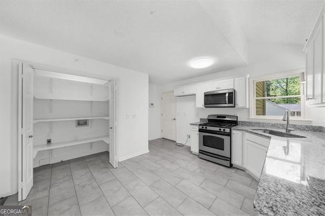 508 ROSWELL GREEN Lane, Roswell, GA 30075