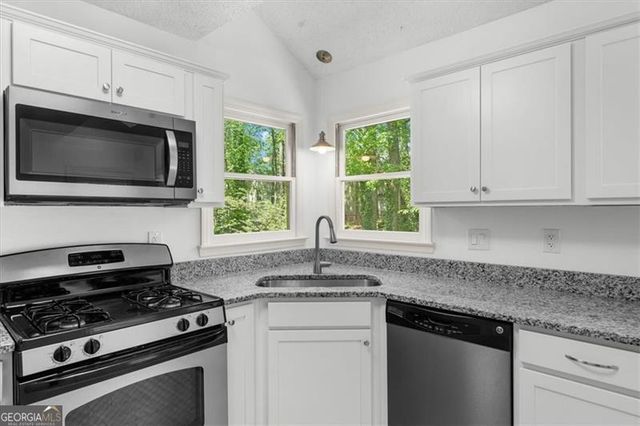 508 ROSWELL GREEN Lane, Roswell, GA 30075