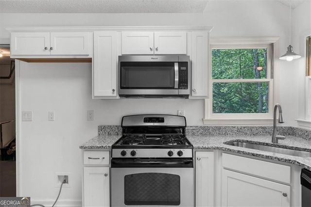 508 ROSWELL GREEN Lane, Roswell, GA 30075