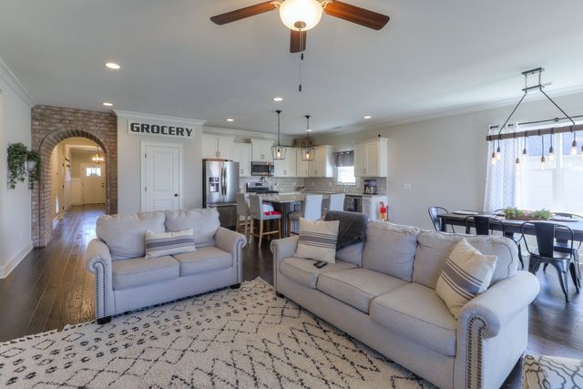 663 Sire Ave, Mount Juliet, TN 37122