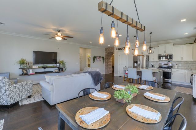 663 Sire Ave, Mount Juliet, TN 37122