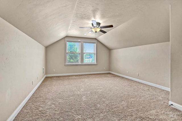 11522 W Tioga Ct, Boise, ID 83709