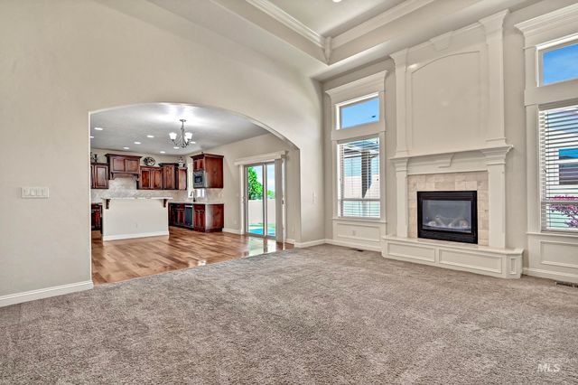 11522 W Tioga Ct, Boise, ID 83709