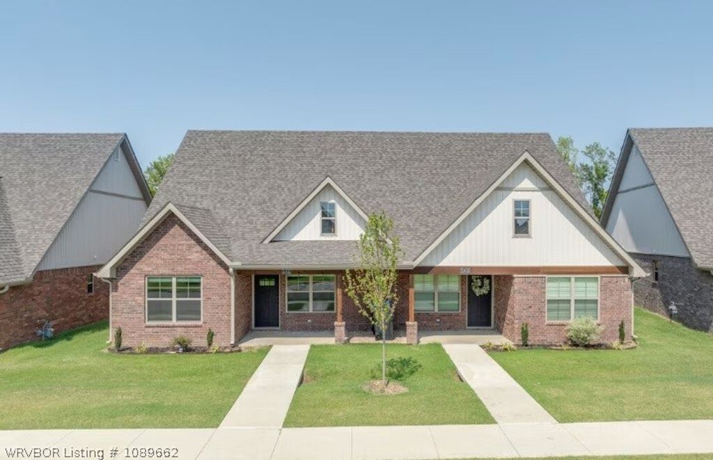 11622 Maplewood Drive, Fort Smith, AR 72916