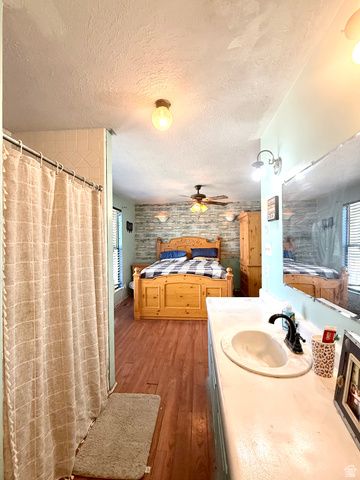 1360 S 1100 W, Woods Cross, UT 84087