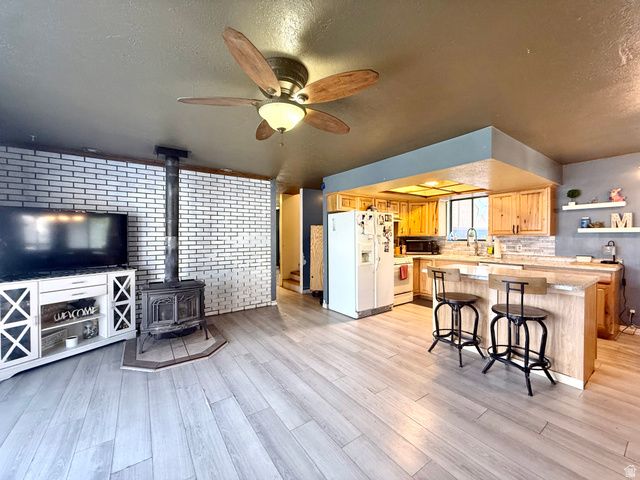 1360 S 1100 W, Woods Cross, UT 84087