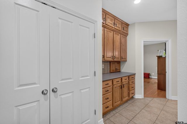 5611 FM 2494, Athens, TX 75751