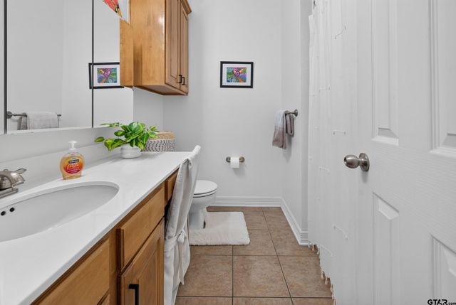 5611 FM 2494, Athens, TX 75751